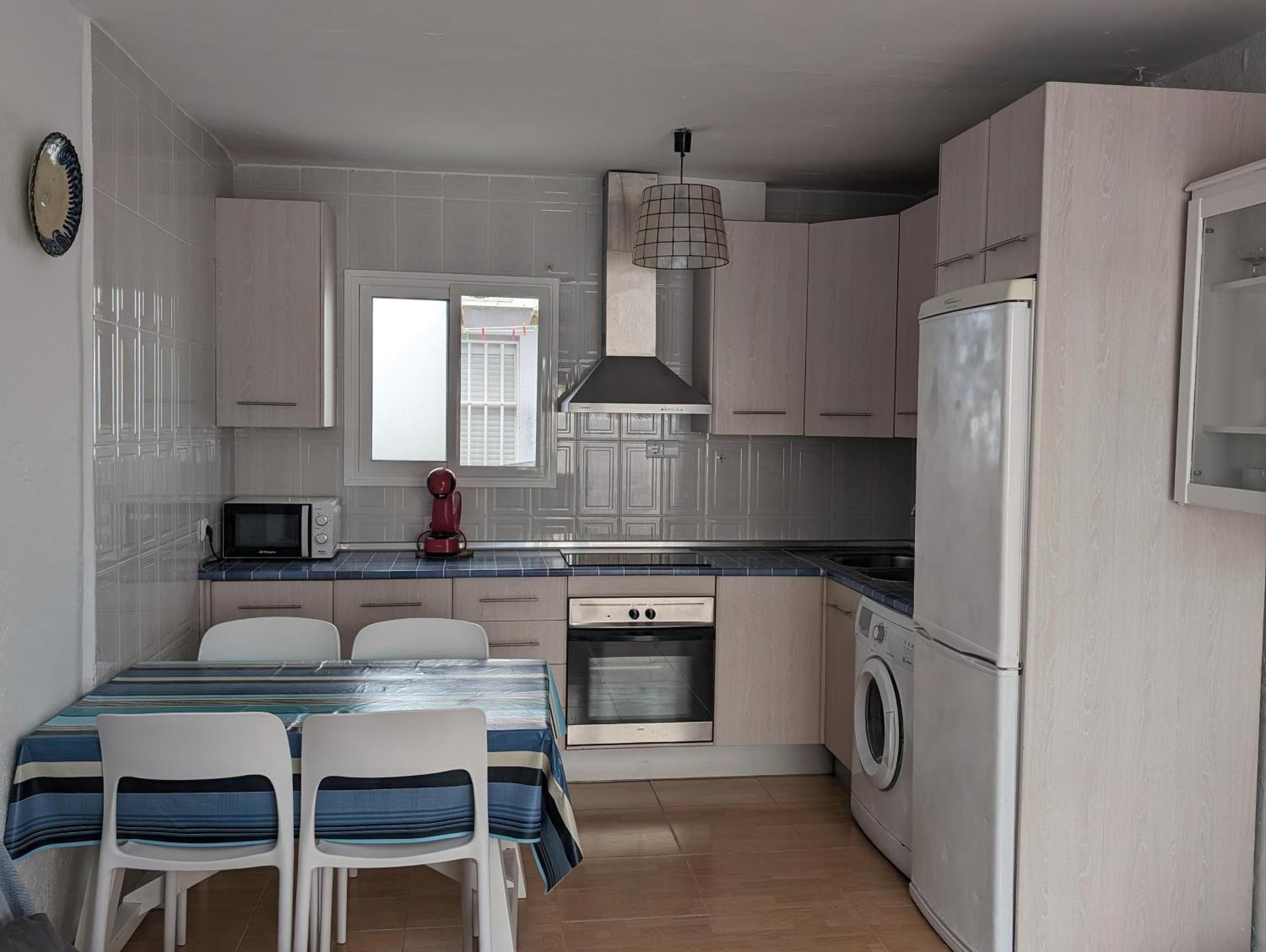 Apartamento A pocos pasos de la playa Agua Amarga  Exterior foto